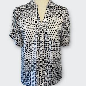 NWT Belldini Rayon Short Sleeve Collared V-Neck Button-Down Blouse, Wm's XS